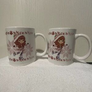 RARE Strawberry Shortcake 2014 American Greetings Winter Mugs (2 Mug Lot)